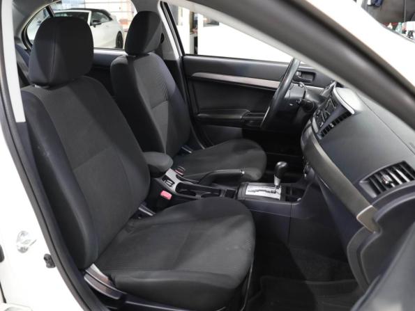 Mitsubishi Lancer X Рестайлинг с пробегом 2014 года, цена 1 049 000 рублей, 72628 км, седан, Автокод Объявления