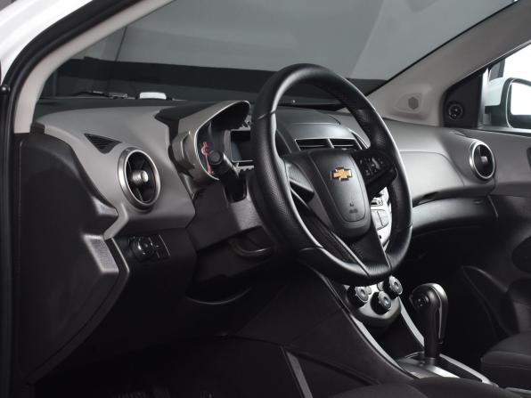 Chevrolet Aveo II с пробегом 2013 года, цена 999 995 рублей, 60280 км, седан, Автокод Объявления