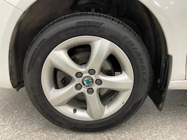 Skoda Fabia II Рестайлинг с пробегом 2011 года, цена 600 000 рублей, 280991 км, хэтчбек, Автокод Объявления