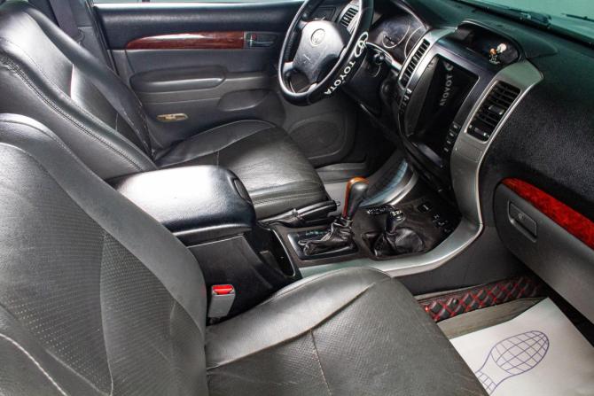Toyota Land Cruiser Prado 120 Series с пробегом 2003 года, цена 1 679 000 рублей, 304000 км, внедорожник, Автокод Объявления