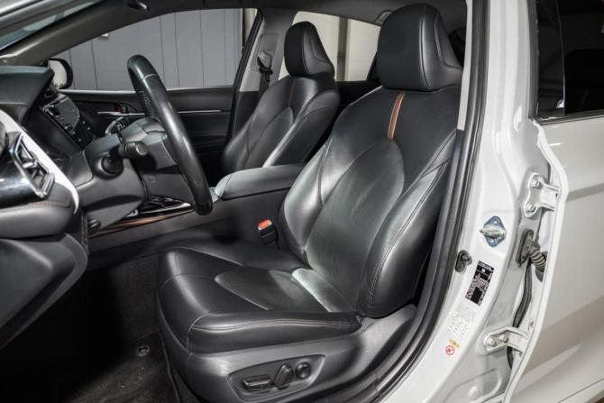 Toyota Camry VIII (XV70) с пробегом 2018 года, цена 2 450 000 рублей, 135018 км, седан, Автокод Объявления