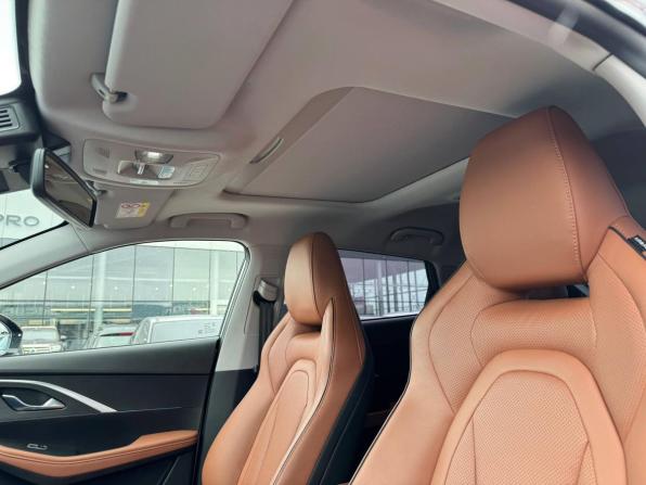 Omoda C5 I с пробегом 2023 года, цена 1 763 000 рублей, 96697 км, внедорожник, Автокод Объявления