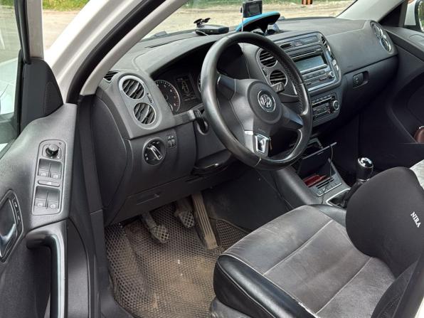 Volkswagen Tiguan I Рестайлинг с пробегом 2012 года, цена 1 129 000 рублей, 149678 км, внедорожник, Автокод Объявления