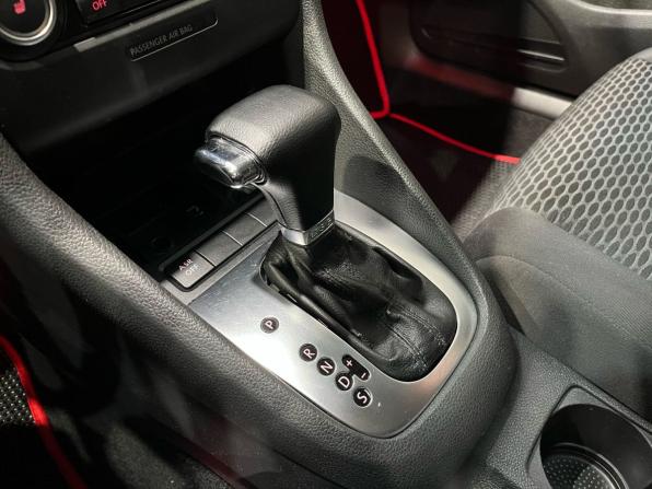 Volkswagen Golf VI с пробегом 2010 года, цена 740 000 рублей, 293964 км, хэтчбек, Автокод Объявления