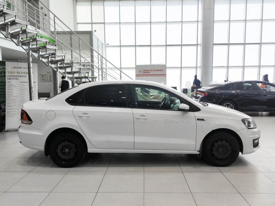 Volkswagen Polo V Рестайлинг Казань  - изображение 5
