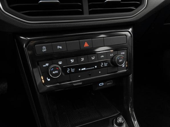 Volkswagen Tharu XR с пробегом 2026 года, цена 2 950 000 рублей, 50 км, внедорожник, Автокод Объявления