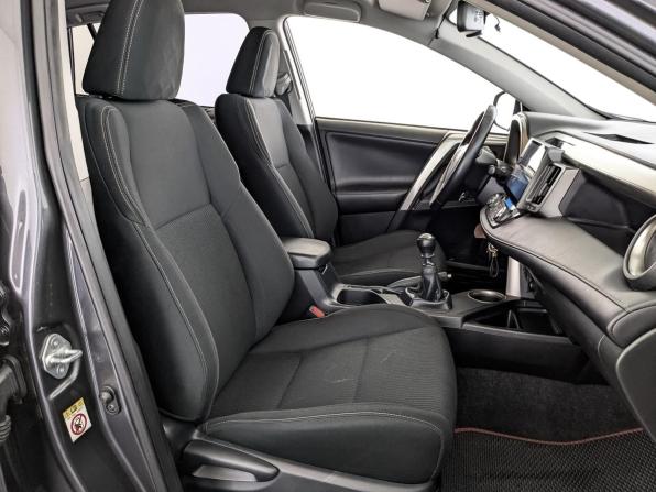 Toyota RAV4 IV (XA40) с пробегом 2013 года, цена 1 950 000 рублей, 140000 км, внедорожник, Автокод Объявления