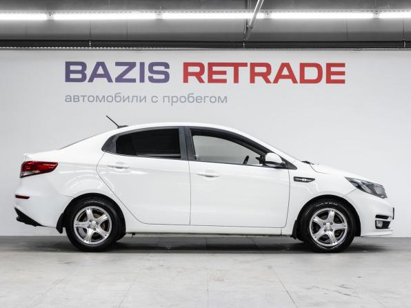 Kia Rio III Рестайлинг с пробегом 2017 года, цена 849 000 рублей, 91396 км, седан, Автокод Объявления
