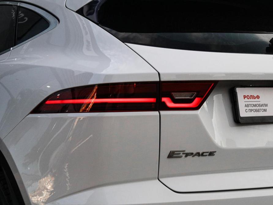Jaguar E-Pace I Москва  - изображение 8