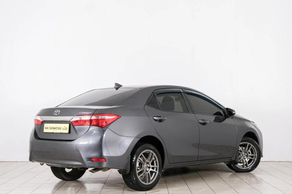 Toyota Corolla XI (E160 E170 E180) Рестайлинг 1 Красноярск  - изображение 7