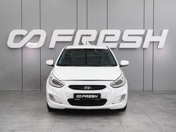Hyundai Solaris I с пробегом 2013 года, цена 749 000 рублей, 229010 км, хэтчбек, Автокод Объявления