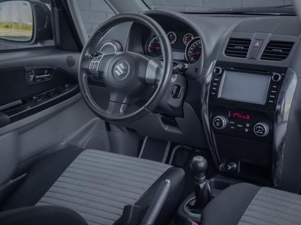Suzuki SX4 I (Classic) Рестайлинг с пробегом 2011 года, цена 600 000 рублей, 216000 км, хэтчбек, Автокод Объявления