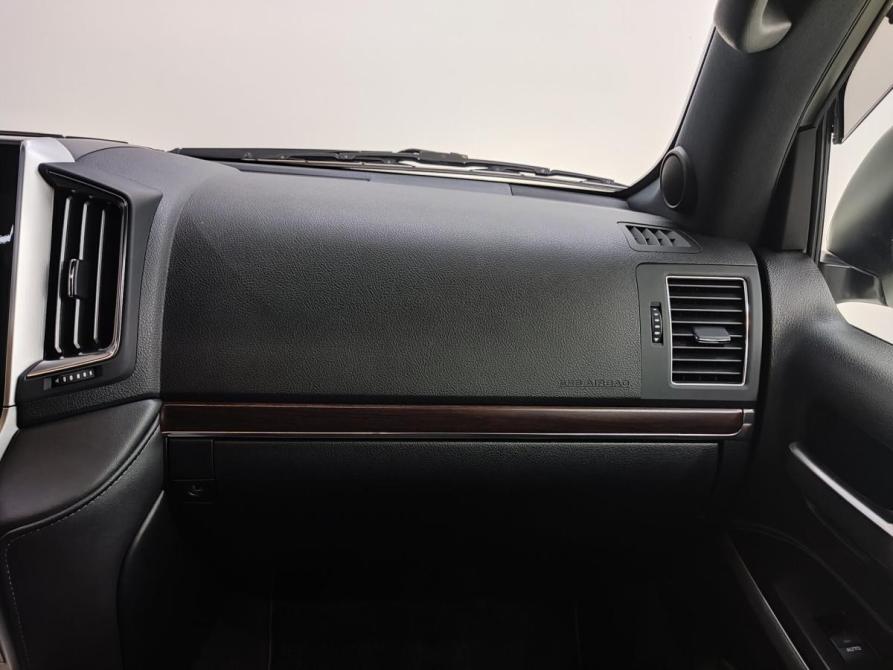 Toyota Land Cruiser 200 Series Рестайлинг 2 Барнаул  - изображение 13