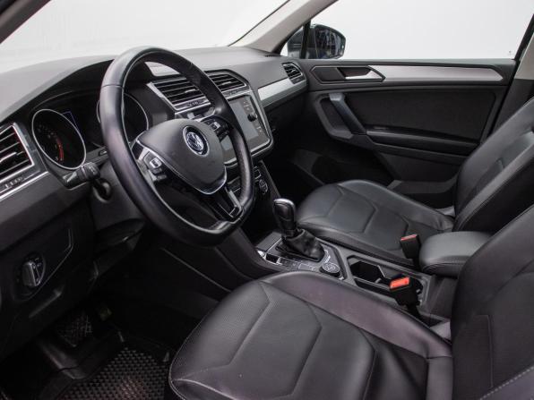 Volkswagen Tiguan II с пробегом 2019 года, цена 2 195 000 рублей, 120307 км, внедорожник, Автокод Объявления