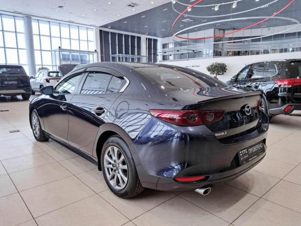 Mazda 3 IV (BP) с пробегом 2021 года, цена 1 950 000 рублей, 109193 км, седан, Автокод Объявления