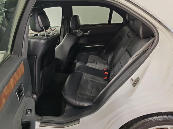 Mercedes-Benz E-Класс IV (W212 S212 C207) Рестайлинг с пробегом 2013 года, цена 1 899 000 рублей, 243040 км, седан, Автокод Объявления