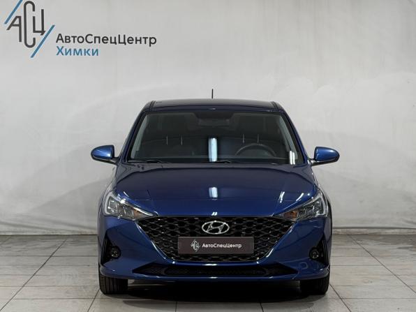 Hyundai Solaris II Рестайлинг с пробегом 2022 года, цена 1 749 800 рублей, 51000 км, седан, Автокод Объявления