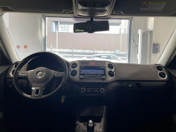 Volkswagen Tiguan I с пробегом 2010 года, цена 989 000 рублей, 198996 км, внедорожник, Автокод Объявления