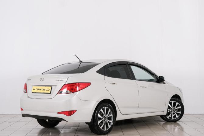 Hyundai Solaris I Рестайлинг с пробегом 2015 года, цена 1 199 000 рублей, 163800 км, седан, Автокод Объявления