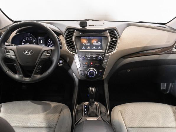 Hyundai Santa Fe III Рестайлинг с пробегом 2017 года, цена 1 990 000 рублей, 127569 км, внедорожник, Автокод Объявления