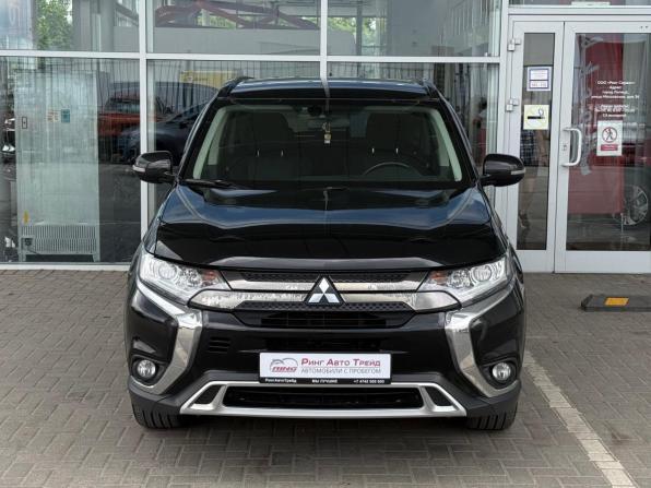 Mitsubishi Outlander III Рестайлинг 3 с пробегом 2021 года, цена 2 299 000 рублей, 93000 км, внедорожник, Автокод Объявления