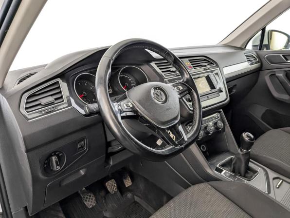 Volkswagen Tiguan II с пробегом 2017 года, цена 1 850 000 рублей, 111549 км, внедорожник, Автокод Объявления