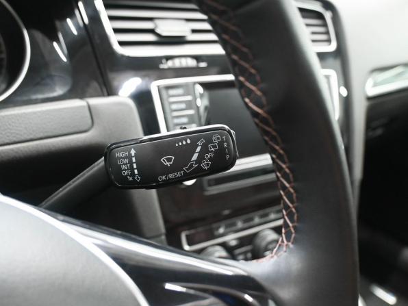 Volkswagen Golf VII с пробегом 2013 года, цена 1 429 900 рублей, 237557 км, хэтчбек, Автокод Объявления