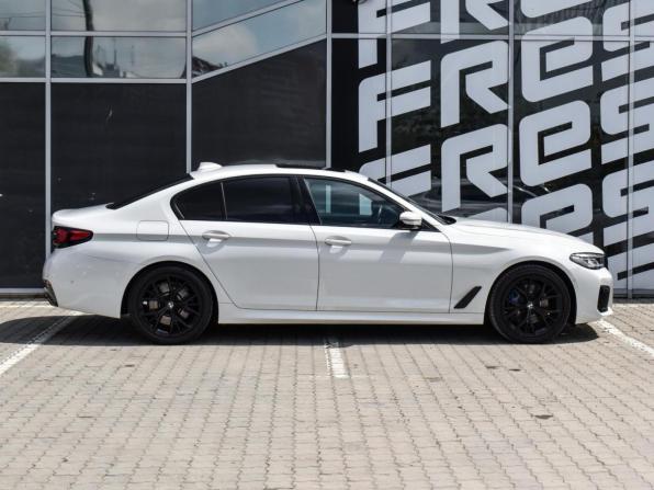 BMW 5 серии VII (G30/G31/G38) Рестайлинг с пробегом 2021 года, цена 5 830 000 рублей, 43538 км, седан, Автокод Объявления