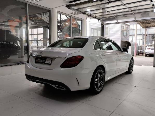 Mercedes-Benz C-Класс IV (W205) Рестайлинг с пробегом 2018 года, цена 2 550 000 рублей, 154268 км, седан, Автокод Объявления