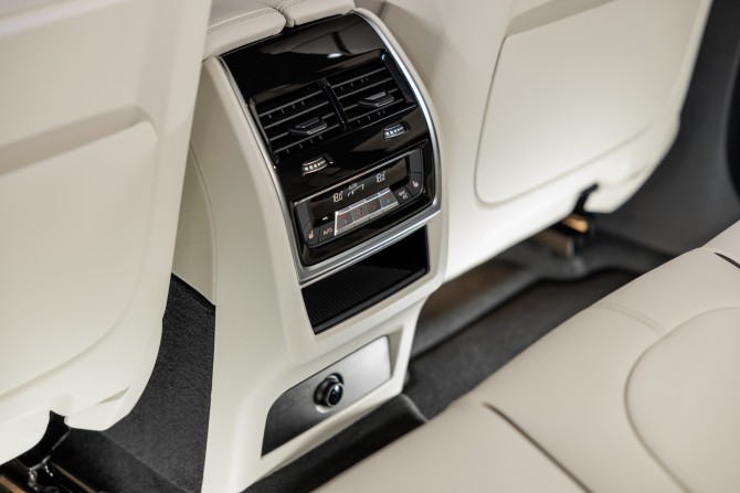 Новый BMW X6 III (G06) Рестайлинг 2024 года, цена 18 681 900 рублей, внедорожник, Автокод Объявления