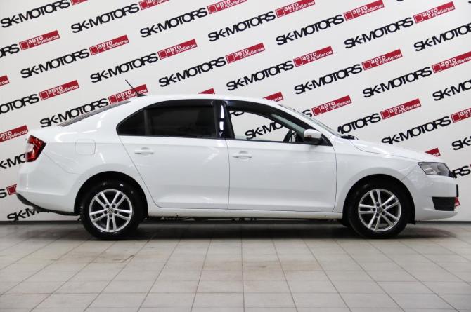 Skoda Rapid I с пробегом 2017 года, цена 965 650 рублей, 145532 км, лифтбек, Автокод Объявления