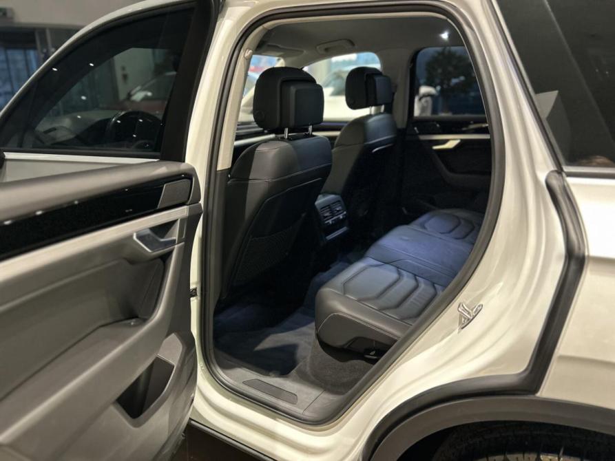 Volkswagen Touareg III Казань  - изображение 15