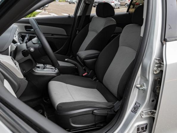 Chevrolet Cruze I Рестайлинг с пробегом 2015 года, цена 740 000 рублей, 192048 км, седан, Автокод Объявления