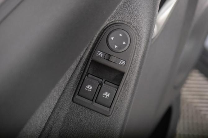 Lada (ВАЗ) Granta I с пробегом 2024 года, цена 989 000 рублей, 7600 км, лифтбек, Автокод Объявления
