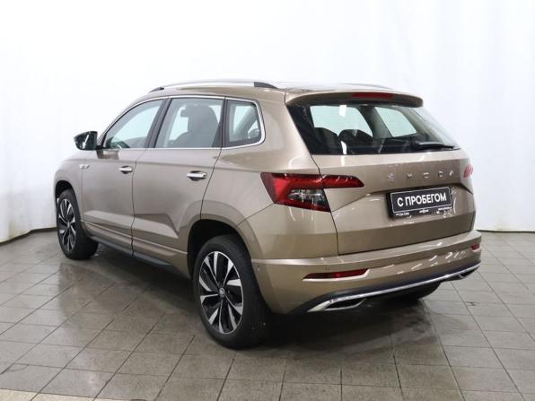 Skoda Karoq I Рестайлинг с пробегом 2024 года, цена 2 999 000 рублей, 3689 км, внедорожник, Автокод Объявления