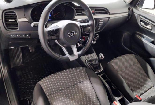 Kia Rio IV с пробегом 2018 года, цена 1 370 000 рублей, 142900 км, хэтчбек, Автокод Объявления