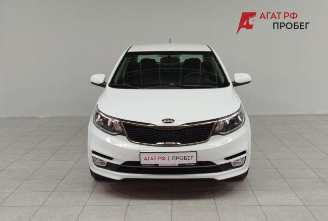 Kia Rio III Рестайлинг с пробегом 2016 года, цена 1 090 000 рублей, 136175 км, седан, Автокод Объявления