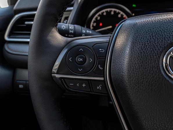 Toyota Camry VIII (XV70) с пробегом 2019 года, цена 2 690 000 рублей, 124202 км, седан, Автокод Объявления