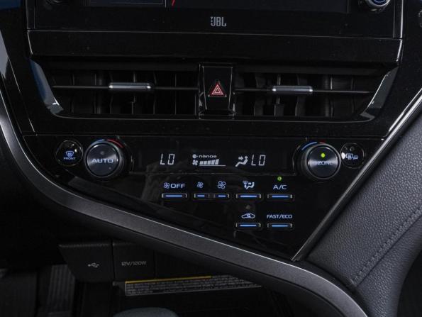 Toyota Camry VIII (XV70) Рестайлинг с пробегом 2022 года, цена 3 340 000 рублей, 133628 км, седан, Автокод Объявления