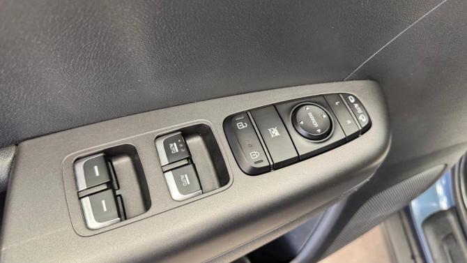 Kia Sportage IV Рестайлинг с пробегом 2019 года, цена 2 325 000 рублей, 78006 км, внедорожник, Автокод Объявления