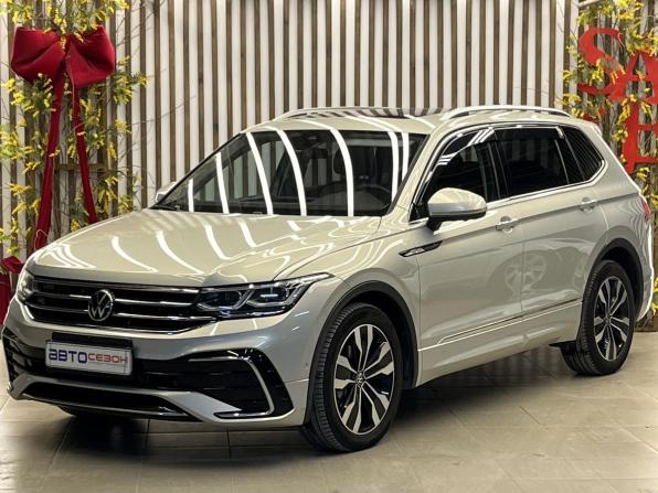 Volkswagen Tiguan II Рестайлинг с пробегом 2021 года, цена 4 400 000 рублей, 63316 км, внедорожник, Автокод Объявления