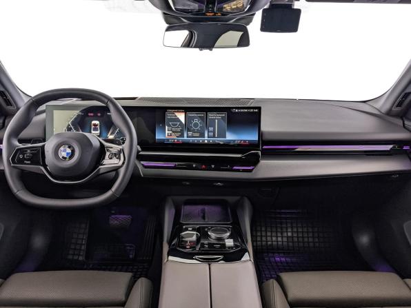 BMW 5 серии VII (G30/G31/G38) Рестайлинг с пробегом 2023 года, цена 6 650 000 рублей, 22065 км, седан, Автокод Объявления