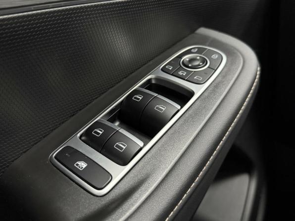 Omoda C5 I с пробегом 2024 года, цена 2 272 400 рублей, 8336 км, внедорожник, Автокод Объявления