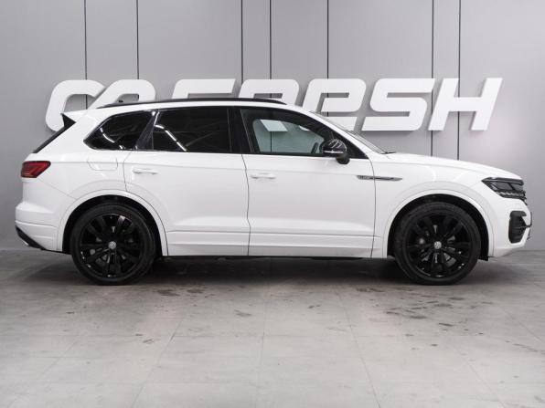 Volkswagen Touareg III с пробегом 2019 года, цена 4 104 000 рублей, 210918 км, внедорожник, Автокод Объявления