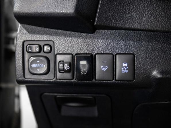 Toyota Corolla XI (E160 E170 E180) с пробегом 2013 года, цена 1 250 000 рублей, 205607 км, седан, Автокод Объявления