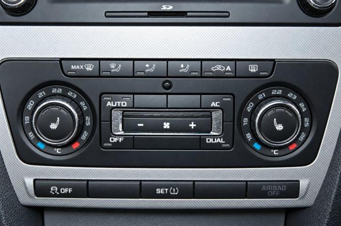 Skoda Octavia II (A5) Рестайлинг с пробегом 2013 года, цена 819 000 рублей, 320000 км, лифтбек, Автокод Объявления