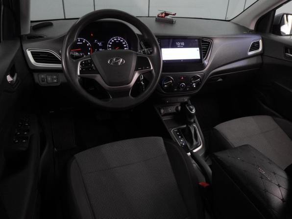 Hyundai Solaris II с пробегом 2019 года, цена 1 166 000 рублей, 259002 км, седан, Автокод Объявления