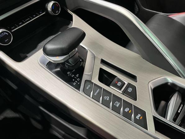 Geely Coolray I с пробегом 2023 года, цена 1 730 000 рублей, 62446 км, внедорожник, Автокод Объявления