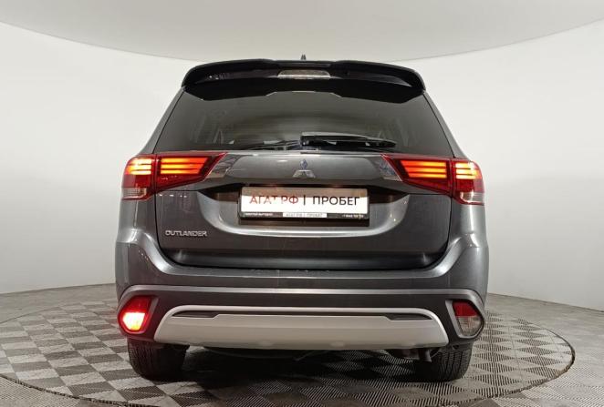 Mitsubishi Outlander III Рестайлинг 3 с пробегом 2022 года, цена 2 620 000 рублей, 62200 км, внедорожник, Автокод Объявления