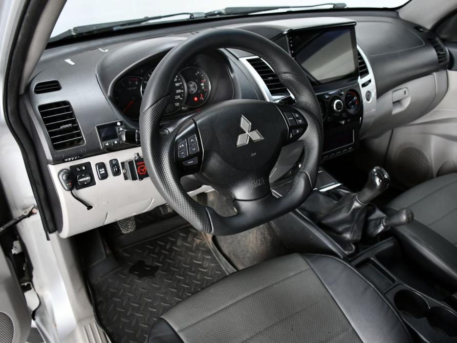 Mitsubishi Pajero Sport II Рестайлинг Новосибирск  - изображение 14